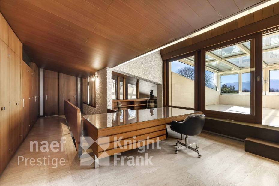 Architect’s house: Le Corbusier-inspired elegance