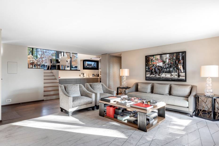 Attique de 5 pièces avec terrasses de 56 m²