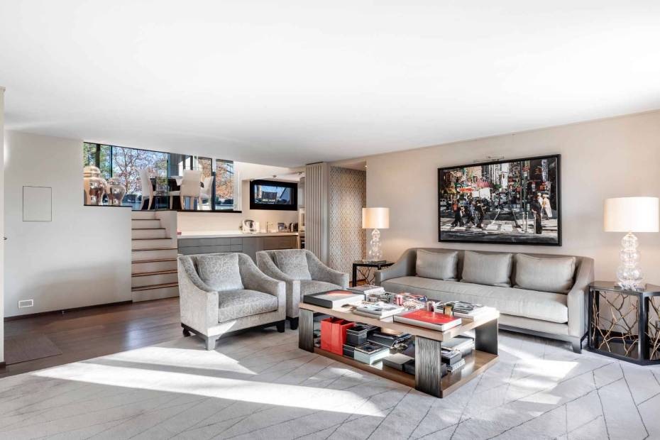 Attique de 5 pièces avec terrasses de 56 m²