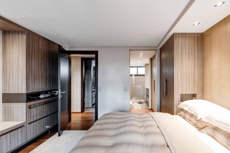 Attique de 5 pièces avec terrasses de 56 m²