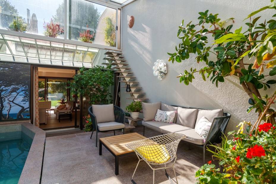 Townhouse à Conches avec piscine