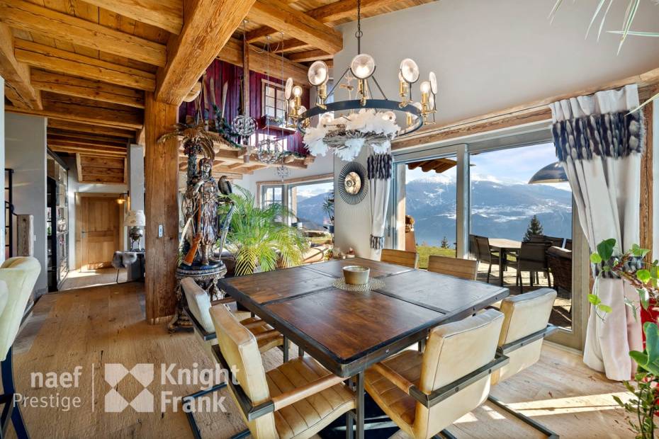 Superbes chalets aux Mayens d’Arbaz.