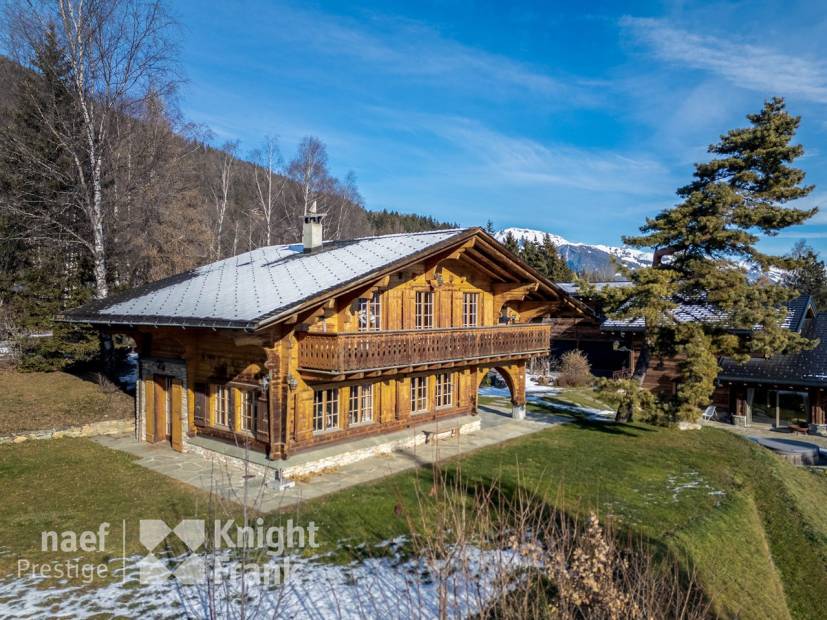 Superbes chalets aux Mayens d’Arbaz.