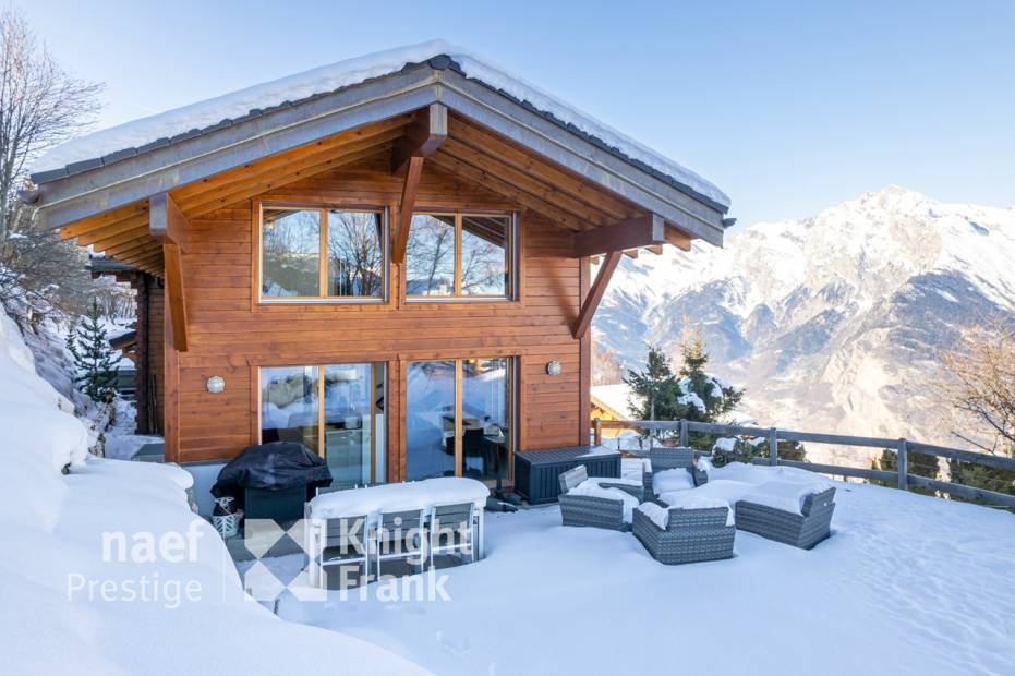 VENTE AUX ENCHERES – CHALET À NENDAZ
