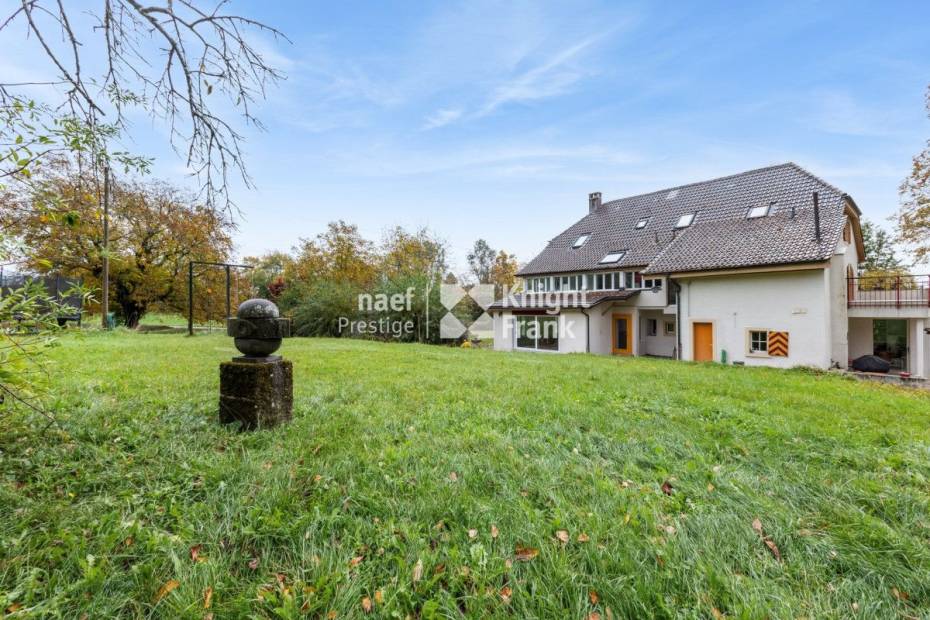 Splendide maison moderne de 8 pièces avec un grand jardin à Colombier
