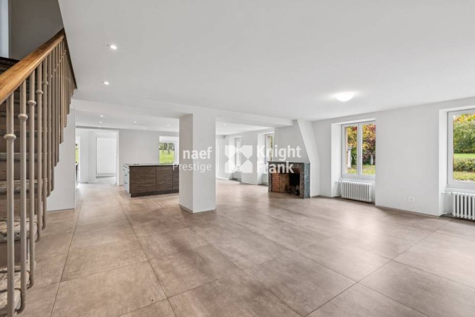 Splendide maison moderne de 8 pièces avec un grand jardin à Colombier