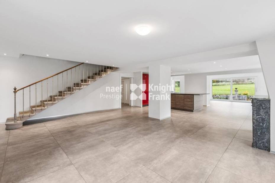 Splendide maison moderne de 8 pièces avec un grand jardin à Colombier