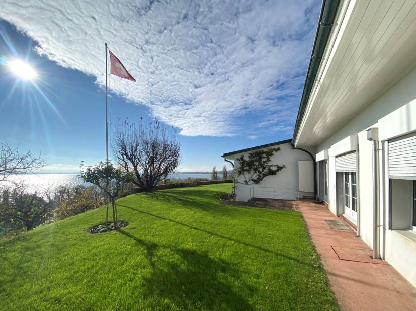 Maison de 7.5 pièces avec vue panoramique sur le lac