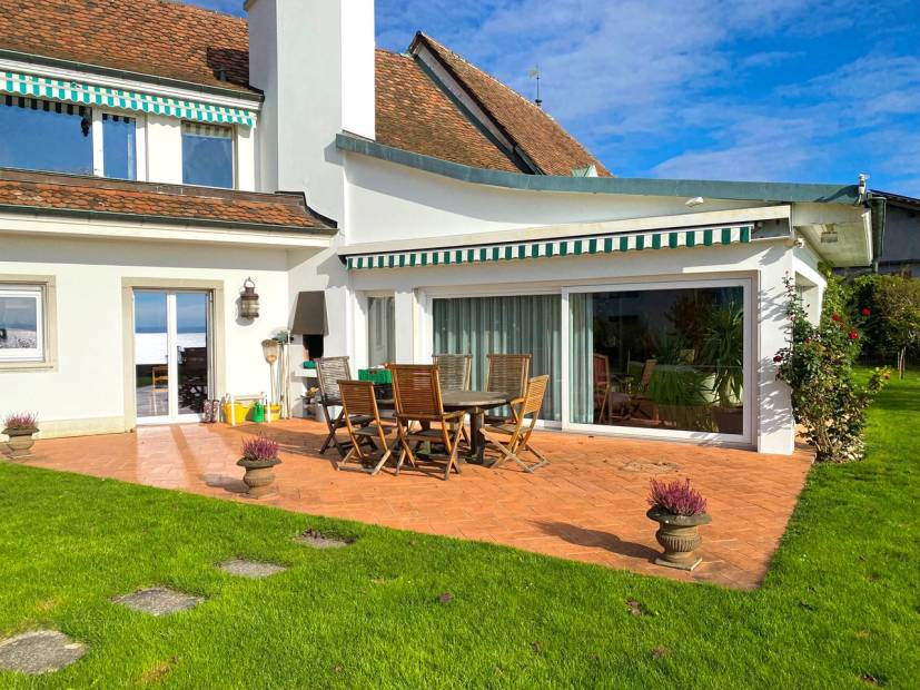 Maison de 7.5 pièces avec vue panoramique sur le lac