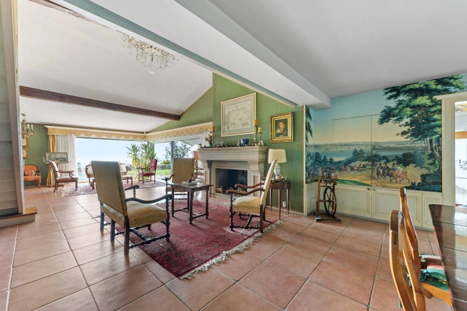 Maison de 7.5 pièces avec vue panoramique sur le lac