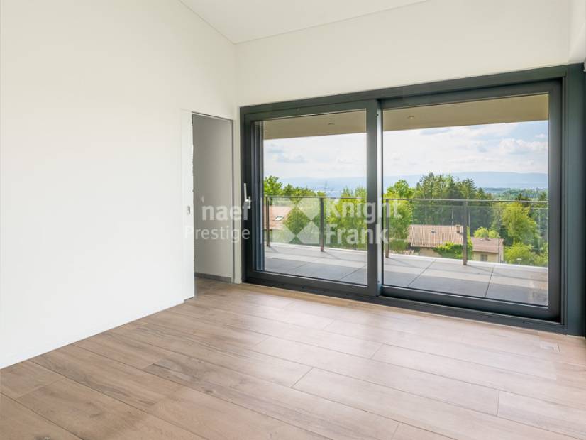 Contemporary villa with views and modern comfort to sale in Belmont-sur-Lausanne