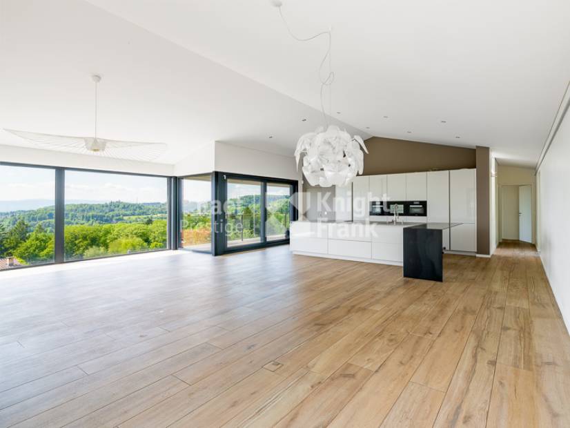 Contemporary villa with views and modern comfort to sale in Belmont-sur-Lausanne