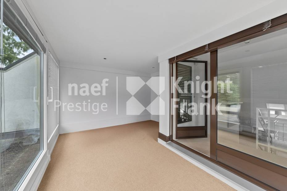 Superbe appartement avec vastes terrasses en rooftop.