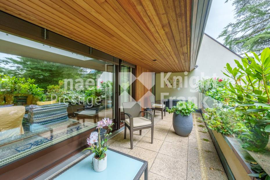 Superbe appartement avec vastes terrasses en rooftop.