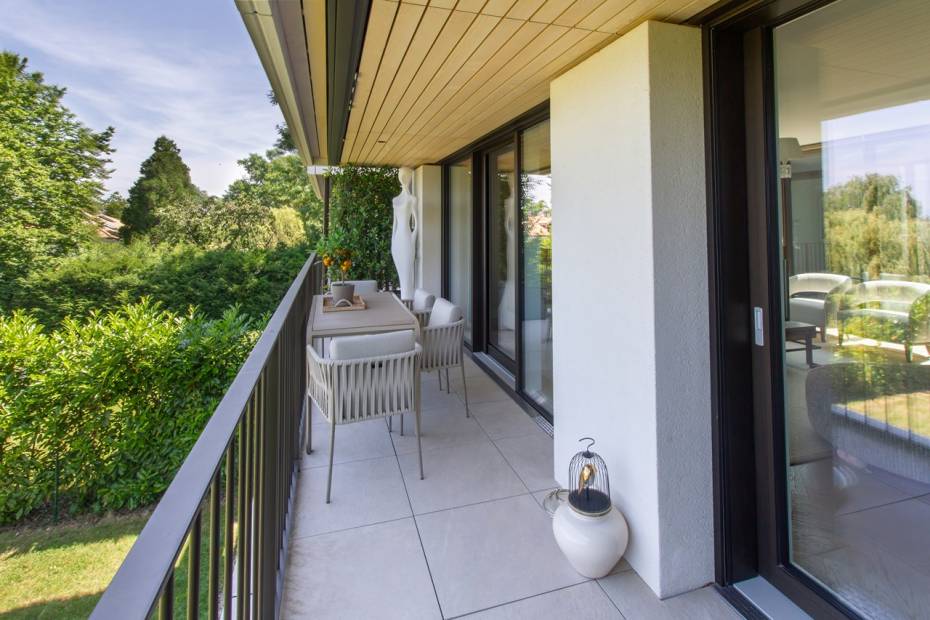 Prestige et raffinement pour ce townhouse clé en main.