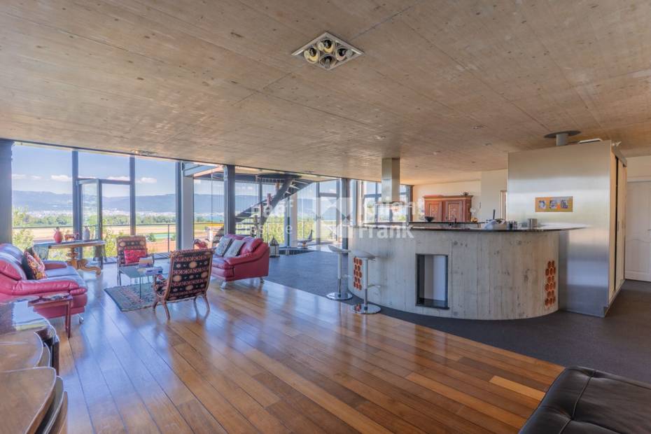 Magnifique maison d’architecte avec vue imprenable sur le lac et le jura à vendre à Chabrey