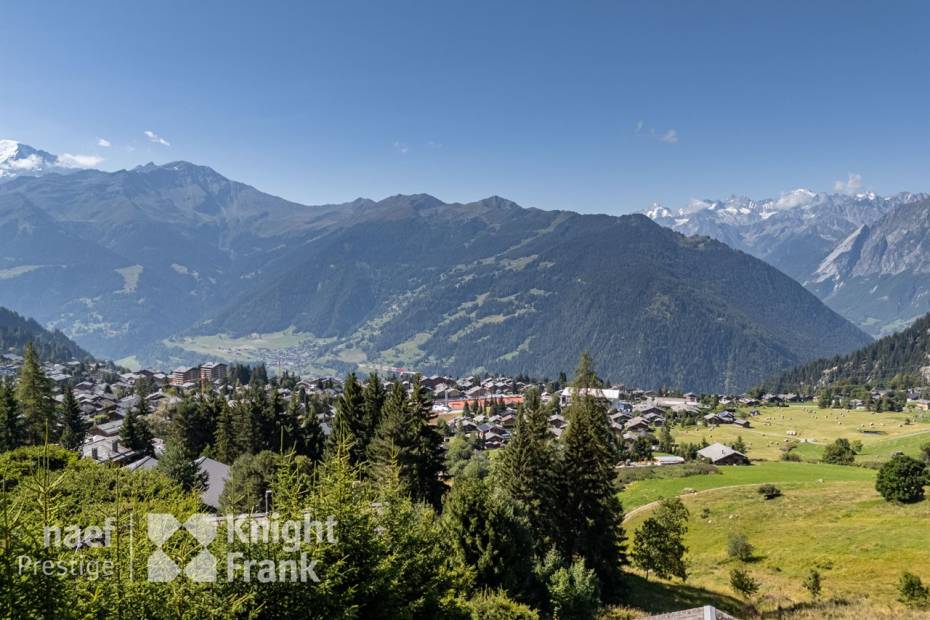 Chalet de 3 appartements