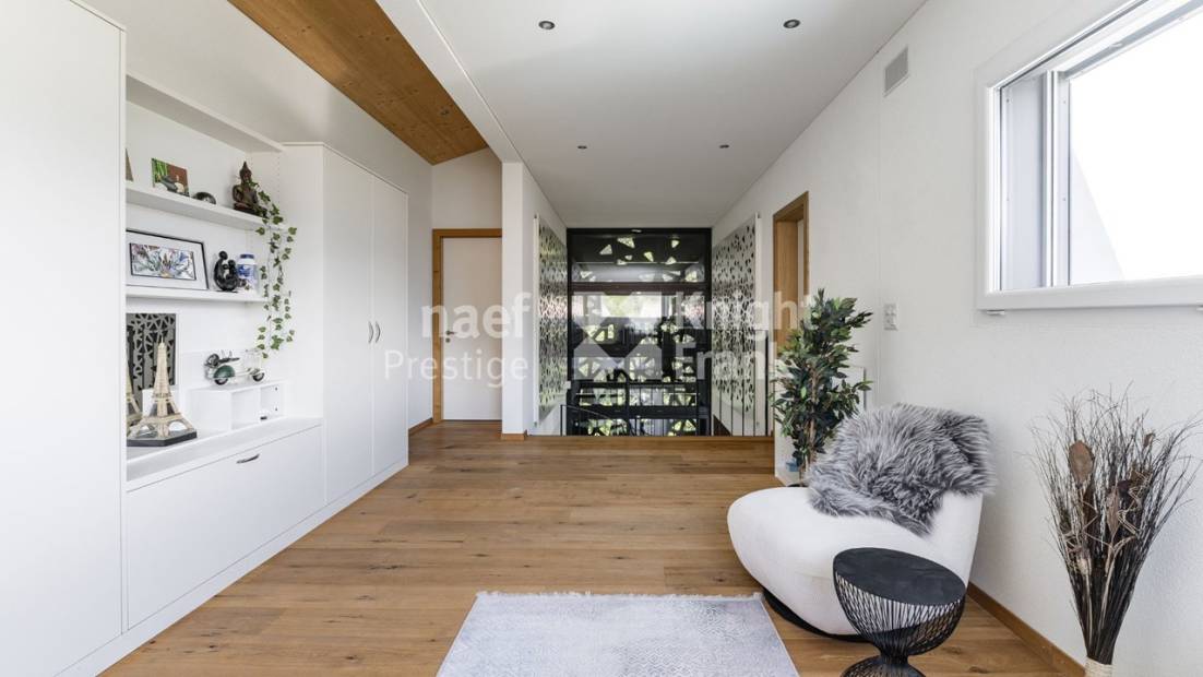 Maison d’architecte de 7.5 pièces avec piscine et jacuzzi dans un cadre verdoyant à vendre à Collombey-Muraz