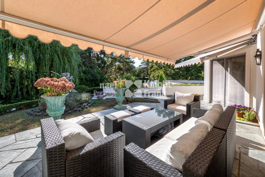 Belle propriété à Collonge-Bellerive