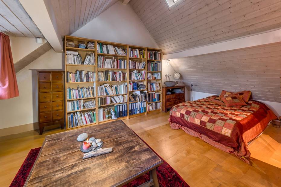 Propriété de charme au style cottage sur vaste parcelle