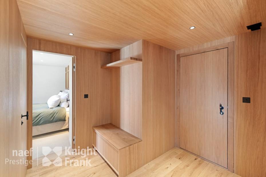 Apartment in the centre of Verbier, with large terrace.