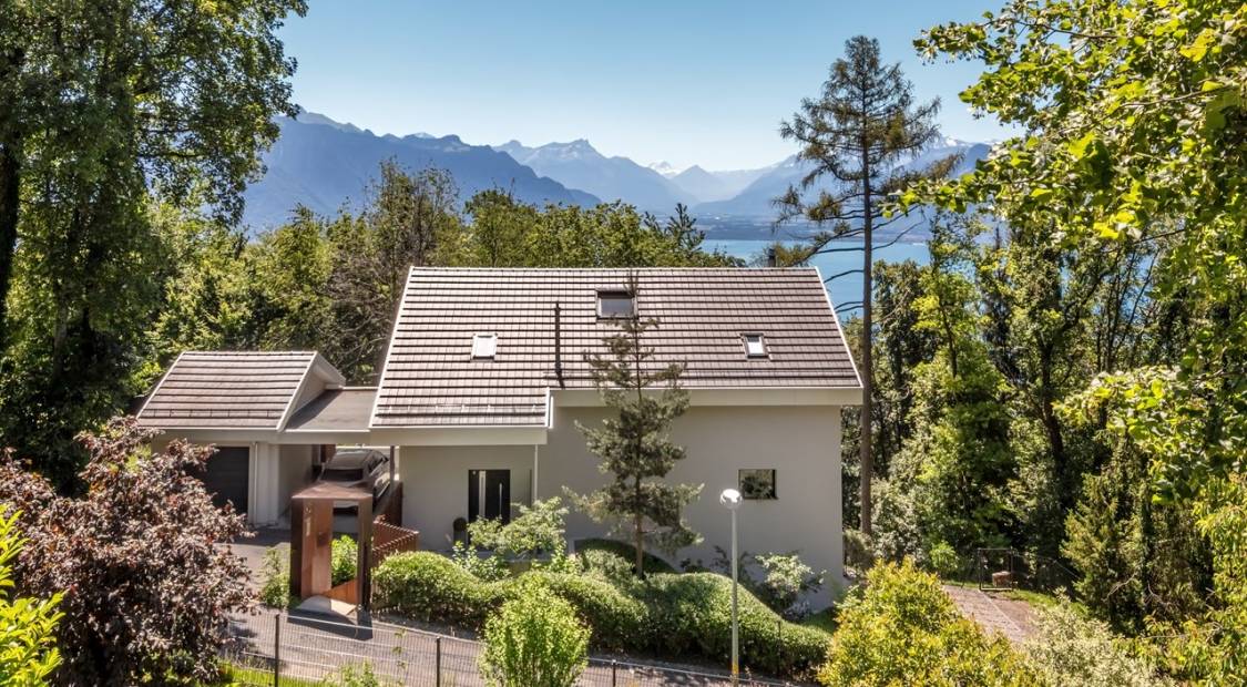 Magnifique villa contemporaine de 5.5 pièces avec piscine