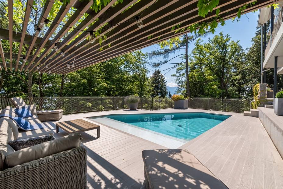 Magnifique villa contemporaine de 5.5 pièces avec piscine