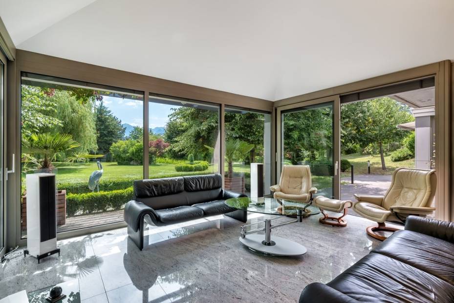 Propriété d’Exception de 9 pièces