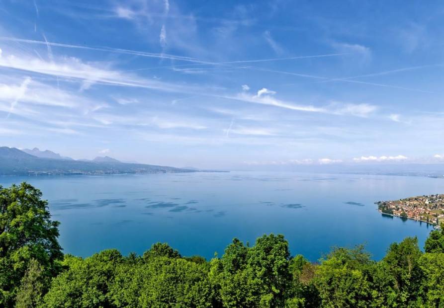 Les Terrasses de Lavaux . Residential and sports complex – 5.5-room attic apartment