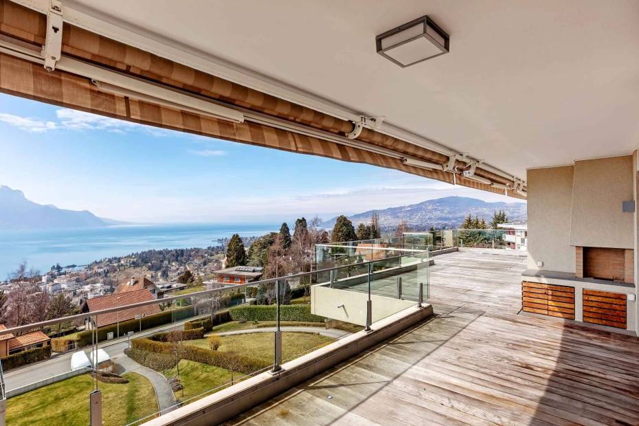 Exceptional / Splendid 6.5-room penthouse for sale at Chernex / Montreux