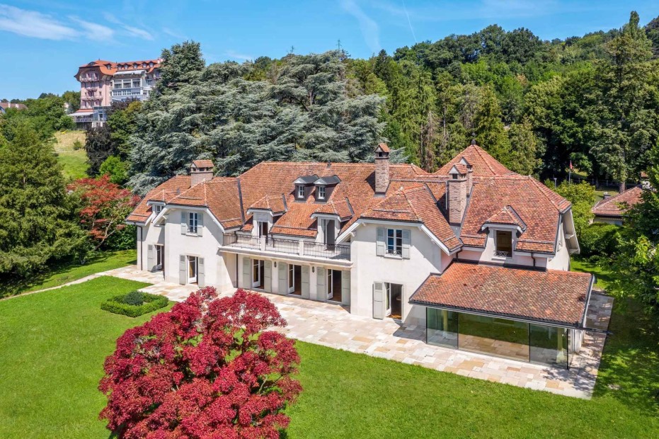 Stupendous 14-room mansion property with caretaker house for sale at Chexbres