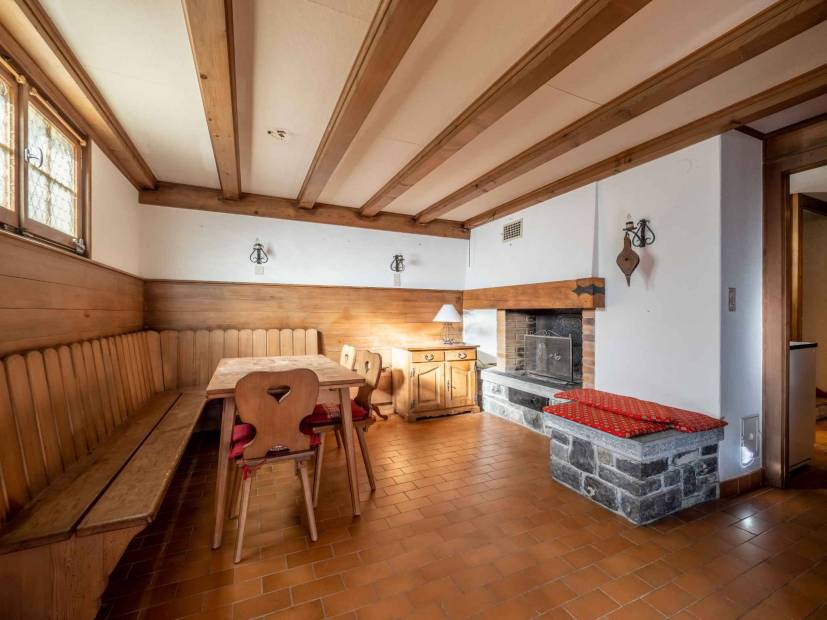 Magnificent 11-room chalet with large plot of land for sale in Château d’Oex