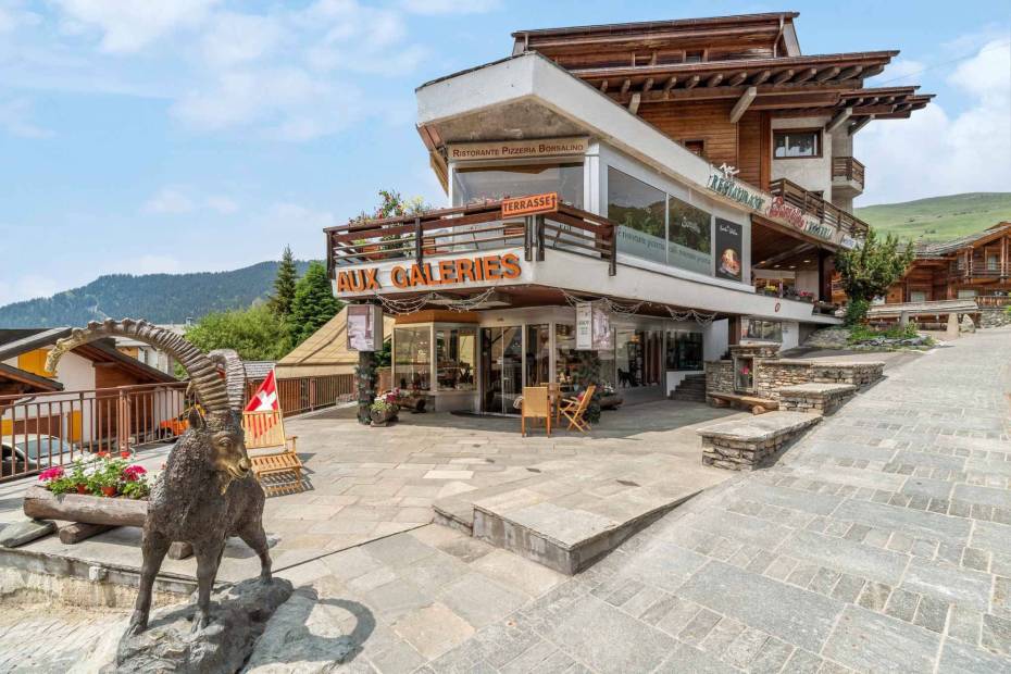 Large Commercial Space in the Center of Verbier