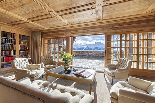 Chalet-de-prestige-a-la-montagne